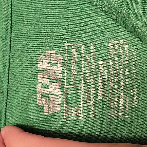 NWOT Men's Star Wars Chewbacca Christmas Graphic Tee - Size XL - Picture 4 of 6